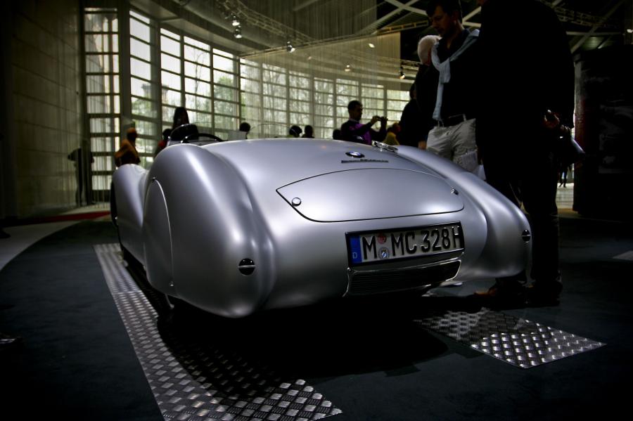  BMW 328 Mille Miglia Roadster 1940 года  (фото 4 из 9)